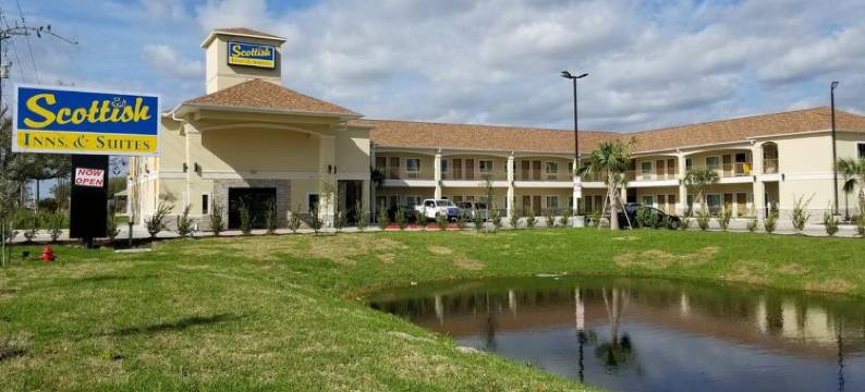 苏格兰套房酒店(Scottish Inns & Suites)图片