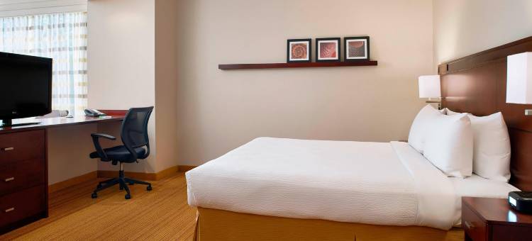 墨西哥城机场万怡酒店(Courtyard Mexico City Airport)图片