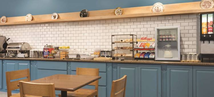 瓦尔帕莱索丽怡酒店(Country Inn & Suites by Radisson, Valparaiso, IN)图片