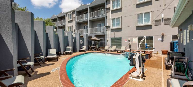 达拉斯沃思堡国际机场舒适套房酒店(Comfort Suites DFW Airport)图片