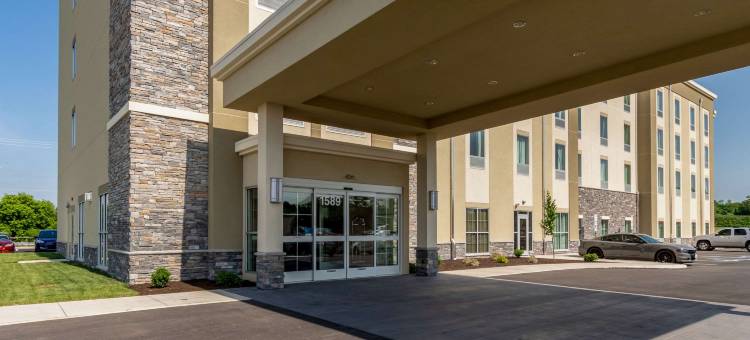 哈里斯堡机场赫塞南舒适酒店(Comfort Inn & Suites - Harrisburg Airport - Hershey South)图片