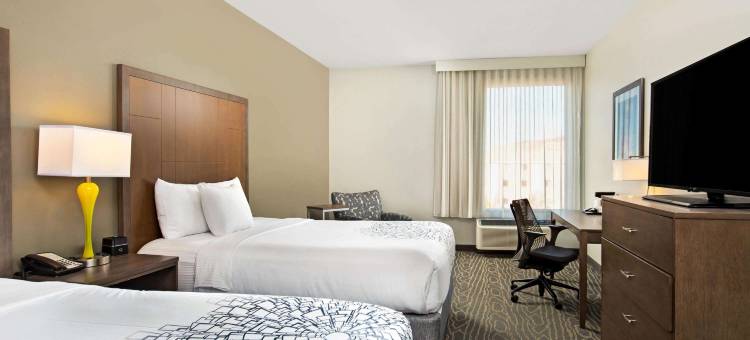 佩奇鲍威尔湖拉昆塔温德姆套房酒店(La Quinta Inn & Suites by Wyndham Page at Lake Powell)图片