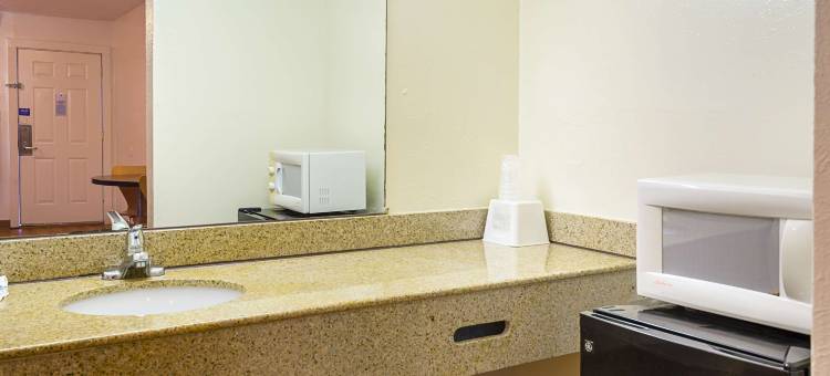 麦迪逊维尔6号汽车旅馆(Motel 6 Madisonville, TX)图片