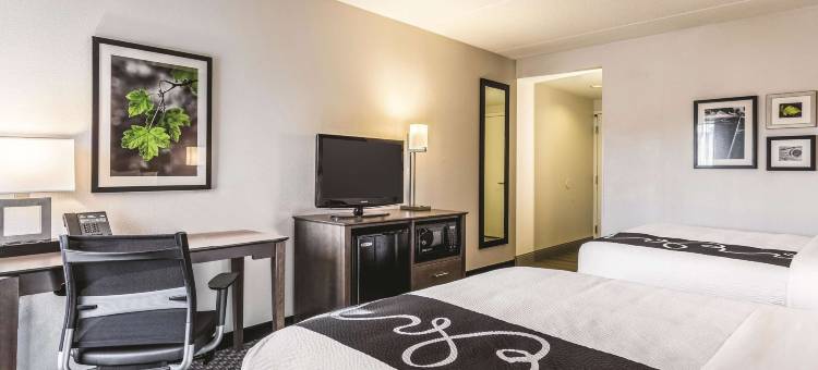 哥伦比亚米德堡拉昆塔温德姆套房酒店(La Quinta Inn & Suites by Wyndham Columbia / Fort Meade)图片