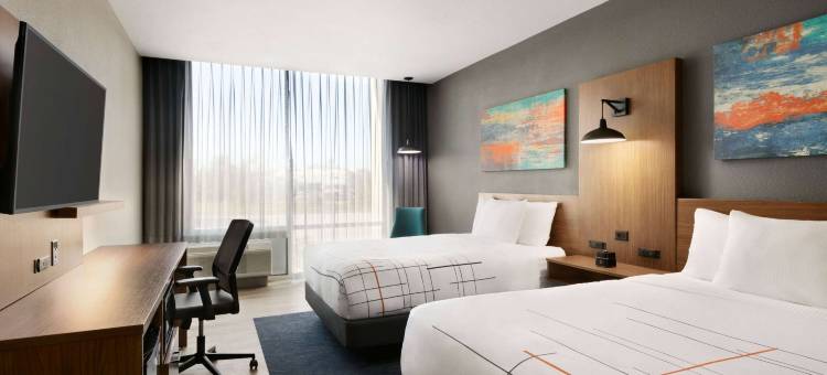 克利奇站北拉昆塔温德姆套房酒店(La Quinta Inn & Suites by Wyndham College Station North)图片