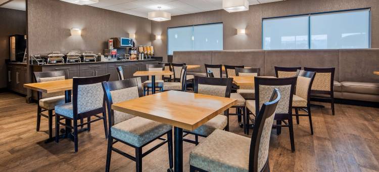 东门贝斯特韦斯特优质套房酒店(Best Western Plus Eastgate Inn  Suites)图片
