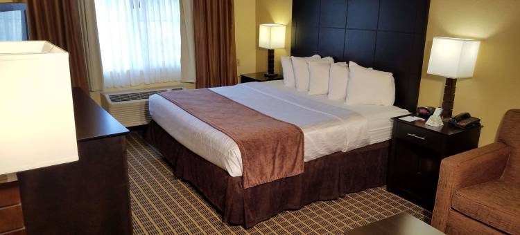 摩根敦- 大学区品质酒店&套房(Quality Inn & Suites Morgantown - University Area)图片