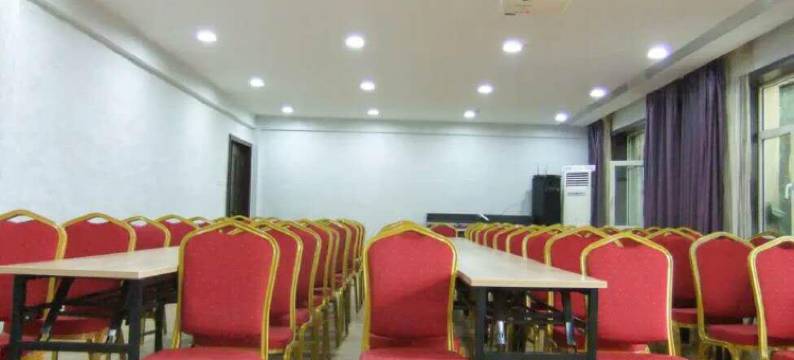 阿拉善左旗曼德拉酒店图片