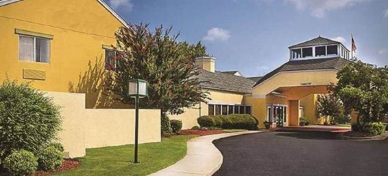 诺克罗斯-亚特兰大呗盟套房酒店(Baymont by Wyndham Norcross Atlanta)图片