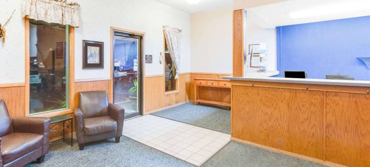 伯灵顿温德姆速8酒店(Super 8 by Wyndham Burlington)图片