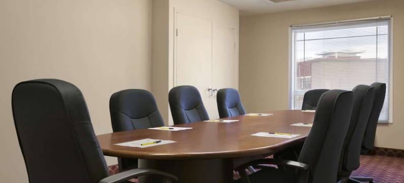 纳尔逊堡速8酒店(Super 8 by Wyndham Fort Nelson BC)图片