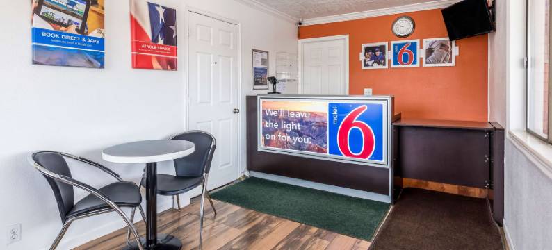 特莱蒙顿6号汽车旅馆(Motel 6 Tremonton, UT)图片