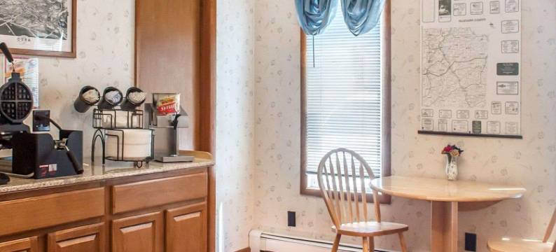 古巴I-86伊克诺旅馆(Econo Lodge Cuba I-86)图片