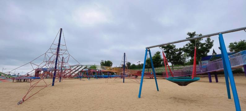 亿家小筑养马岛一店(临海大街分店)图片