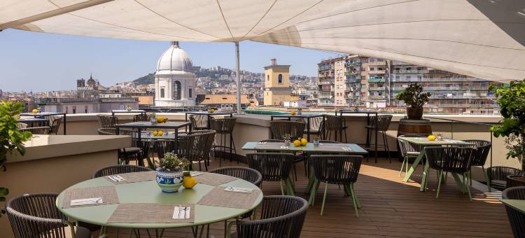 那不勒斯乌纳酒店(UNA Hotels Napoli)图片