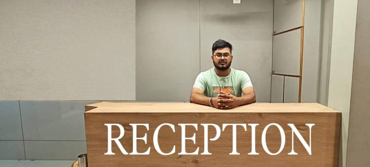 坎特酒店 by GoHotels - 靠近什里德瓦卡迪什寺(Hotel Kant by GoHotels - Near Shree Dwarkadhish Temple)图片