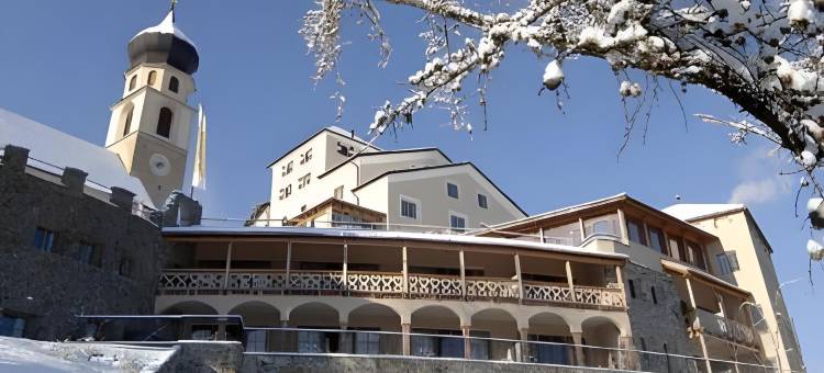 特姆罗曼蒂克酒店(Romantik Hotel Turm)图片