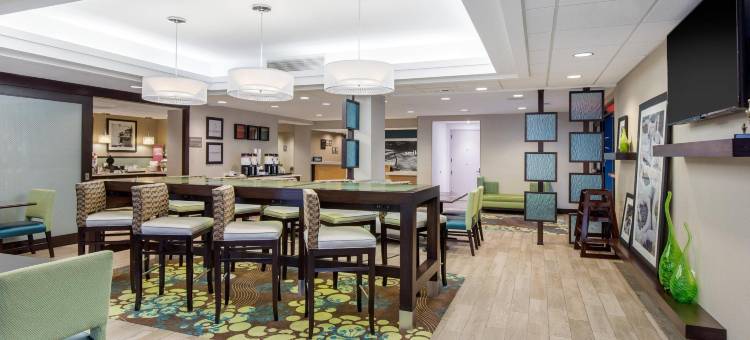 希尔顿欢朋酒店-梅宾(Hampton Inn Mebane)图片
