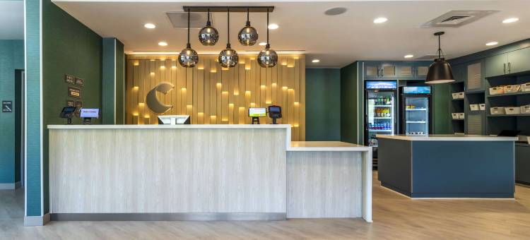 舒适酒店套房(Comfort Suites Gatlinburg Downtown-Convention Center)图片