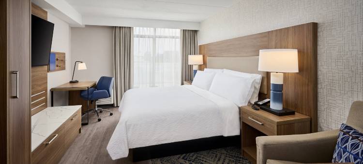 伯灵顿烛木套房酒店(Candlewood Suites Burlington Conference Centre)图片