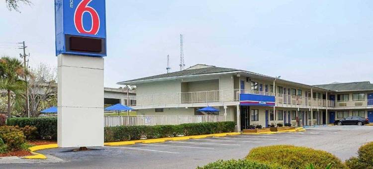 西阿什利旅馆(West Ashley Inn)图片