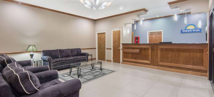 贝敦东戴斯酒店(Days Inn by Wyndham Baytown East)图片