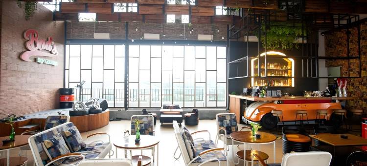 普禾加多美特尔酒店(Meotel Purwokerto)图片