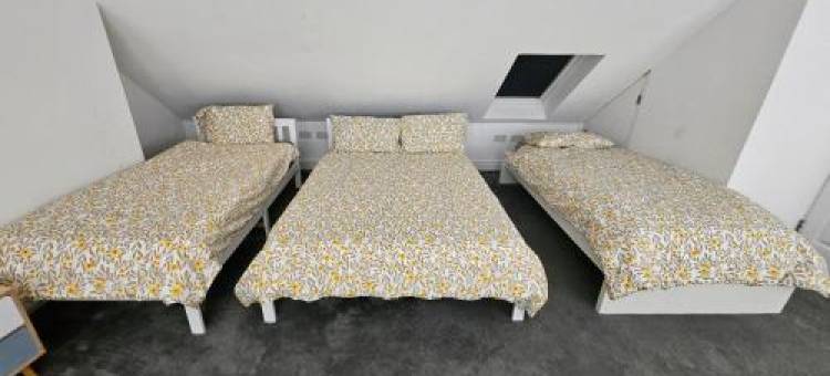 斯努兹登西米德 – 温莎城堡和乐高乐园(Self Contained Studio Near Windsor Attractions!)图片