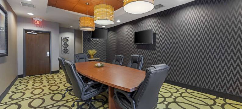 图珀洛贝斯特韦斯特优质套房酒店(Best Western Plus Tupelo Inn  Suites)图片