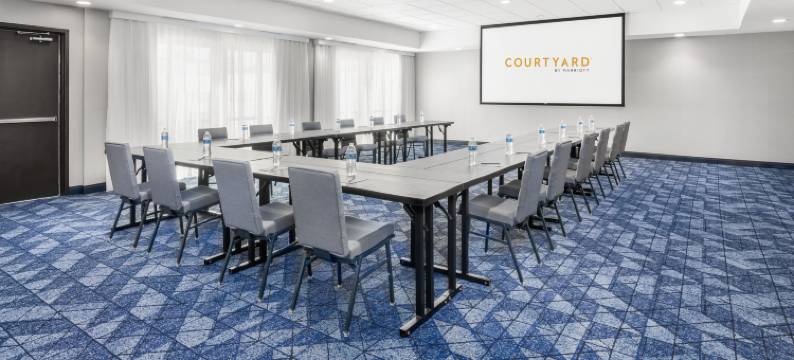 奥本万怡酒店(Courtyard Auburn)图片