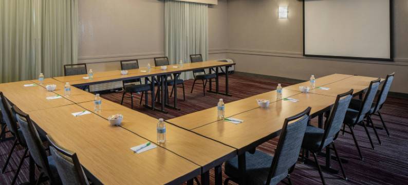 布伦特伍德纳什维尔万怡酒店(Courtyard Nashville Brentwood)图片