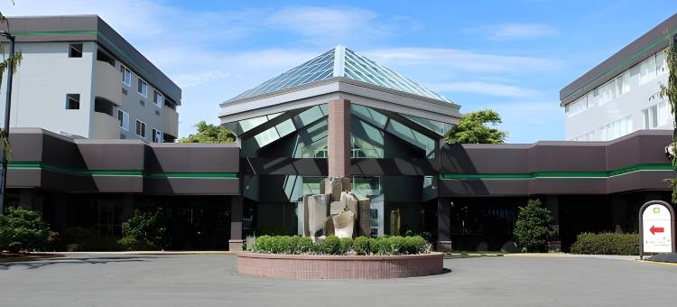 勋章客栈和套房(Medallion Inn and Suites)图片