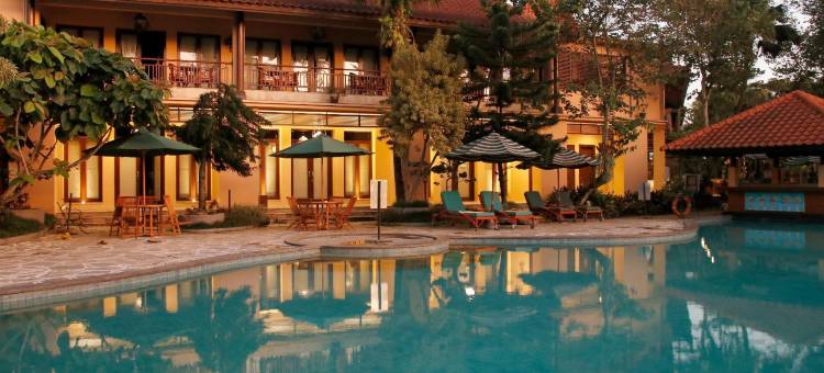 拉热斯阿斯里度假酒店及Spa中心(Laras Asri Resort & Spa)图片