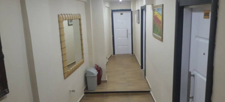 格瓦公寓酒店(Gvar Apart Hotel)图片