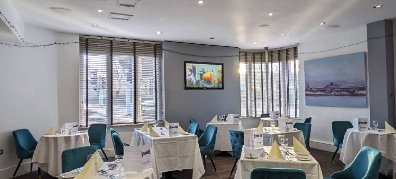 贝斯特韦斯特普劳酒店(Best Western the Plough Hotel)图片