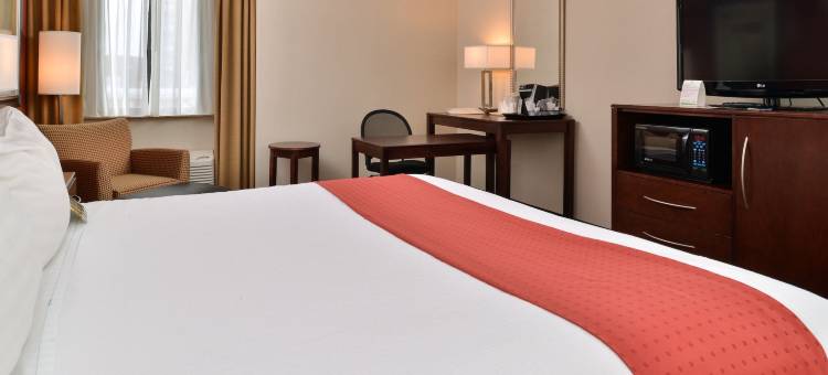 Holiday Inn 新伦敦(Holiday Inn NEW LONDON - MYSTIC AREA by IHG)图片