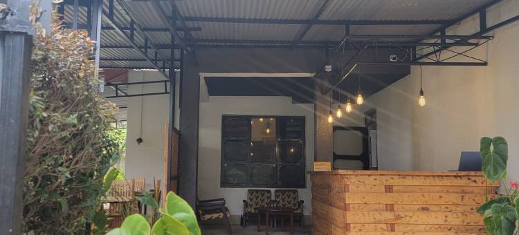 麦迪的厨房和住宿(Maddy's Kitchen and Accommodation)图片