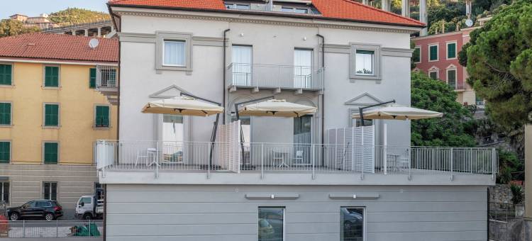 加的斯别墅公寓，瓦拉泽(Villa Cadiz Apartments Varazze)图片
