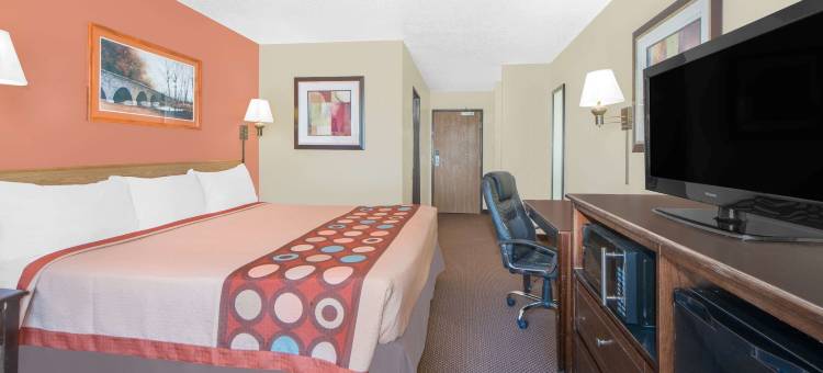 奥塔姆瓦速8酒店(Super 8 by Wyndham Ottumwa)图片