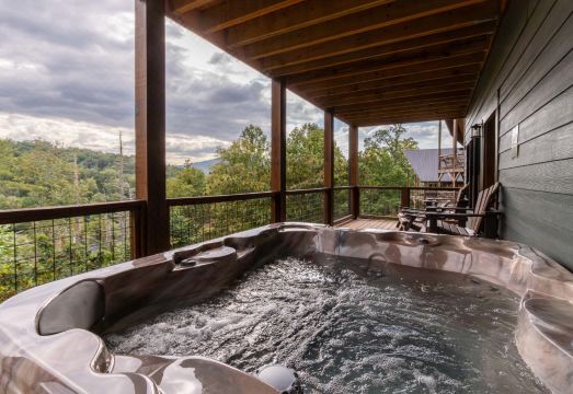 Spacious Cabin with Game Room and Scenic Views - Stunning Mountain Retreat Hotel Overview