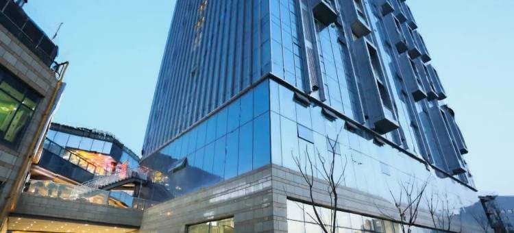 日照奕舍精选公寓(安泰国际广场大学城店)图片