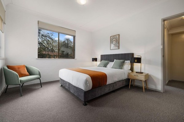 Oxley Court Serviced ApartmentsHotel Overview