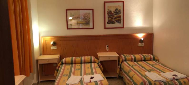 卡洛斯三世青年旅舍(Hostal Carlos III)图片