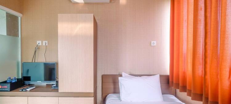 小巧简易的Saladdin Mansion公寓工作室(Compact and Simple Studio Apartment at Saladdin Mansion)图片