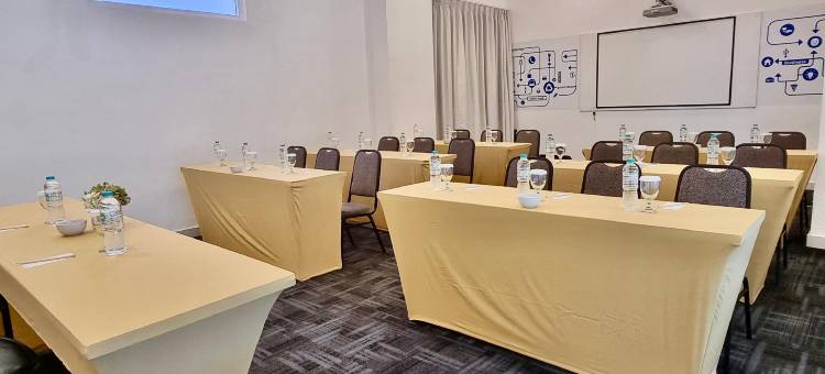 雅加达贾克沙达发姆快捷酒店(Dafam Express Jaksa Jakarta)图片