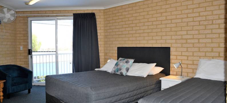 卡尔巴里海景别墅(Kalbarri Seafront Villas)图片