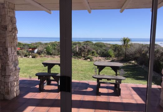 Villa Amore Hotel Overview