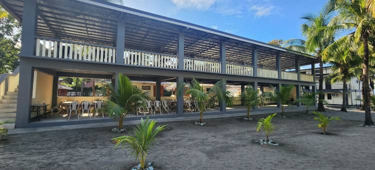 三描礼士省巴卡斯允南会议中心度假村(Bakasyunan Resort and Conference Center - Zambales)图片