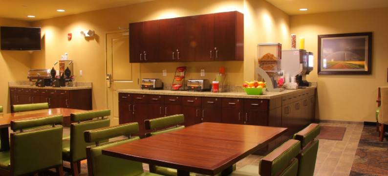 小密苏里套房酒店(Little Missouri Inn & Suites Watford City)图片