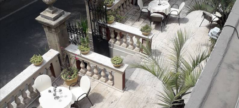 安提卡特罗佩亚别墅酒店(Hotel Villa Antica Tropea)图片